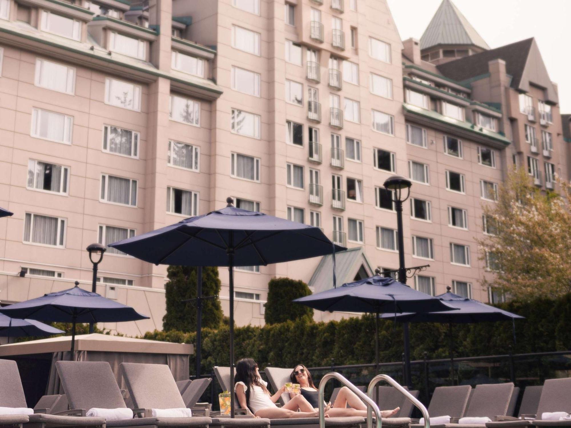 Fairmont Chateau Whistler Exterior photo